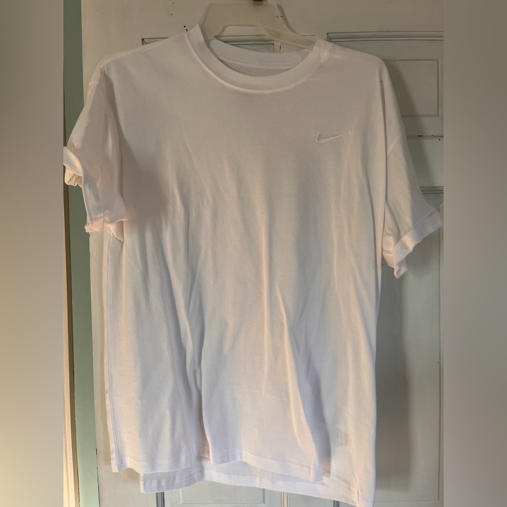 Nike SB The Nike Tee Stitched Swoosh White Tee Loose Fit men’s large